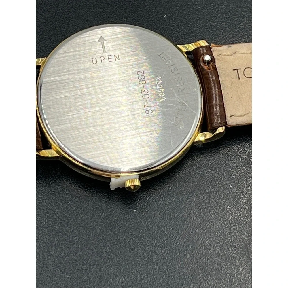 Movado Vintage Triple Calendar Moonphase Quartz Watch 87-03-662 Swiss Made 34mn